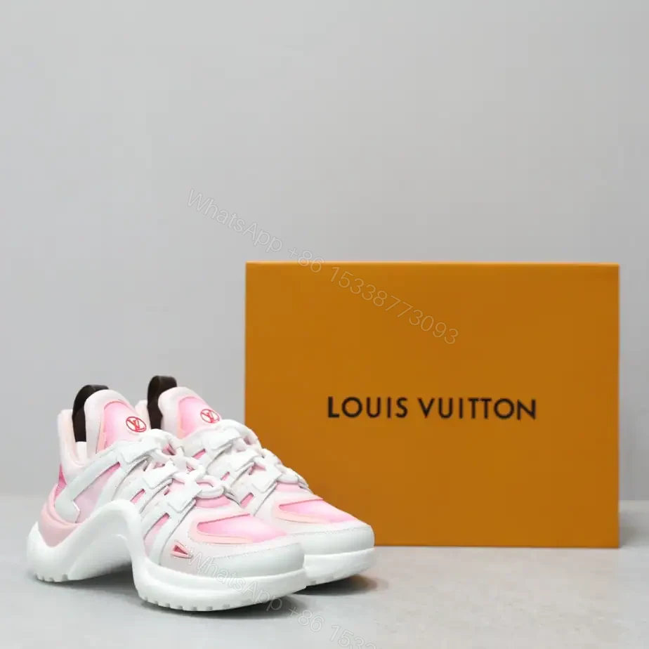 LV ARCHLIGHT SNEAKER – LSVM003 — view 1