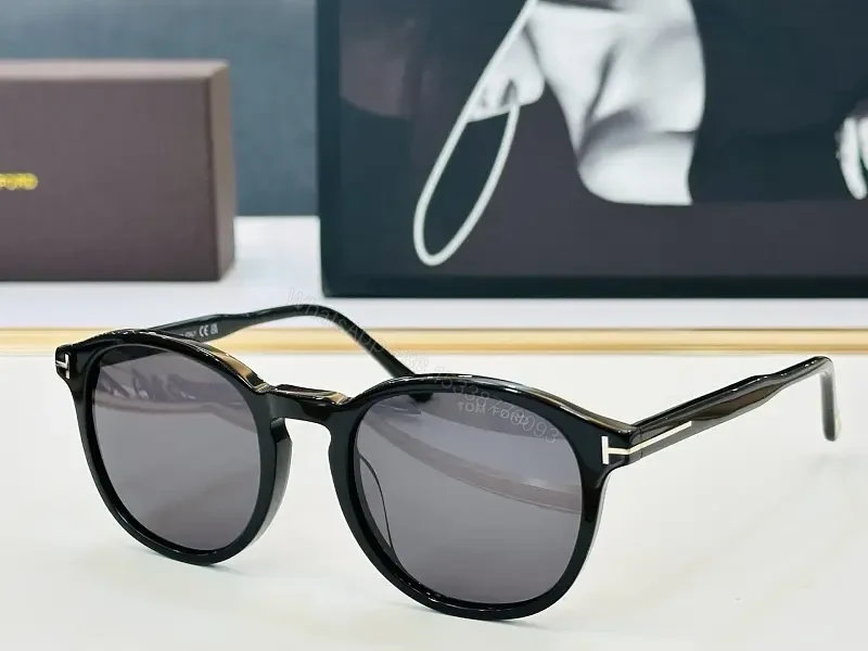 Bold Round-Frame Sunglasses: Subtle Luxury, Everyday Impact — view 1