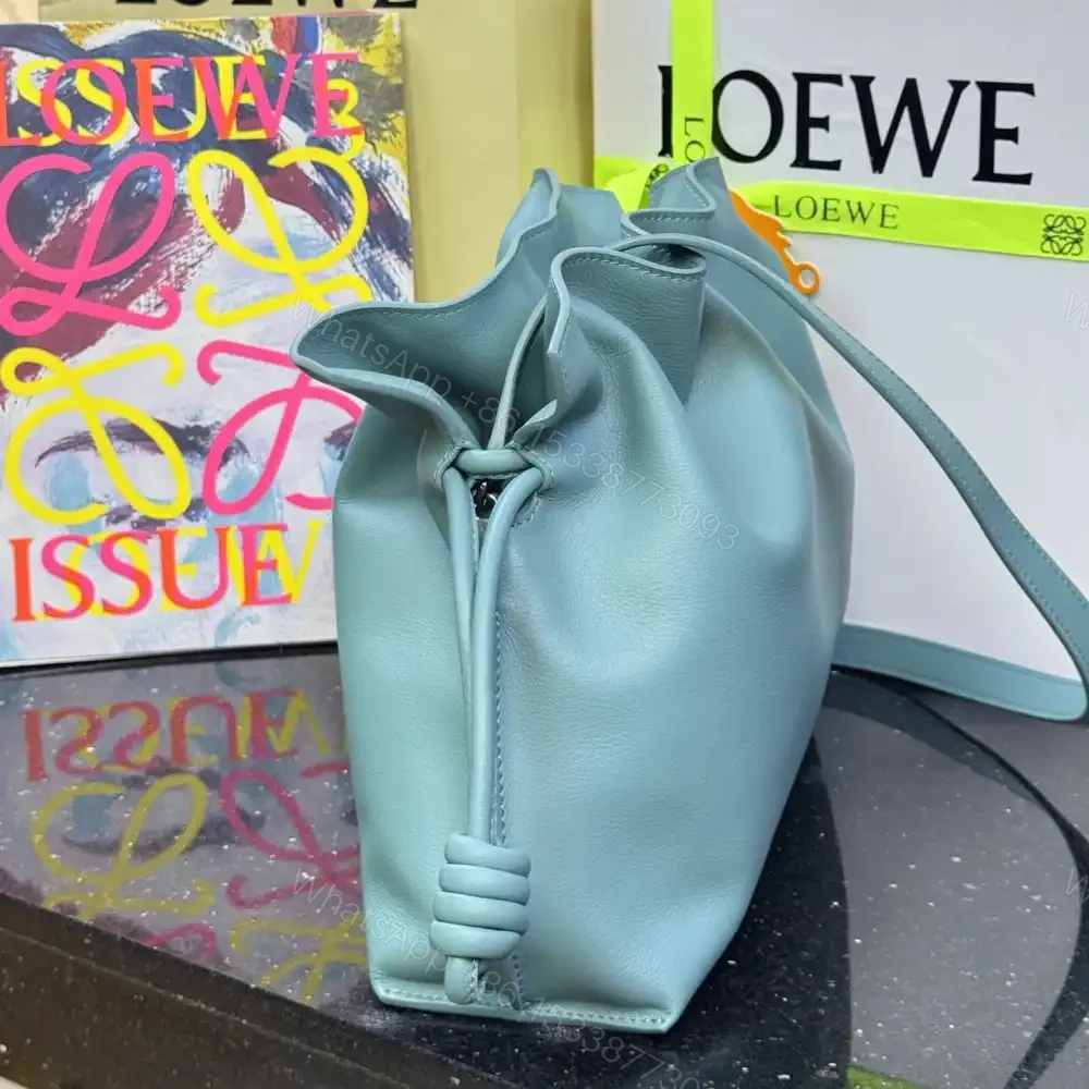View 2 of 高仿Loewe*Flamenco系列4412小牛皮雲朵包水藍色中號免檢版