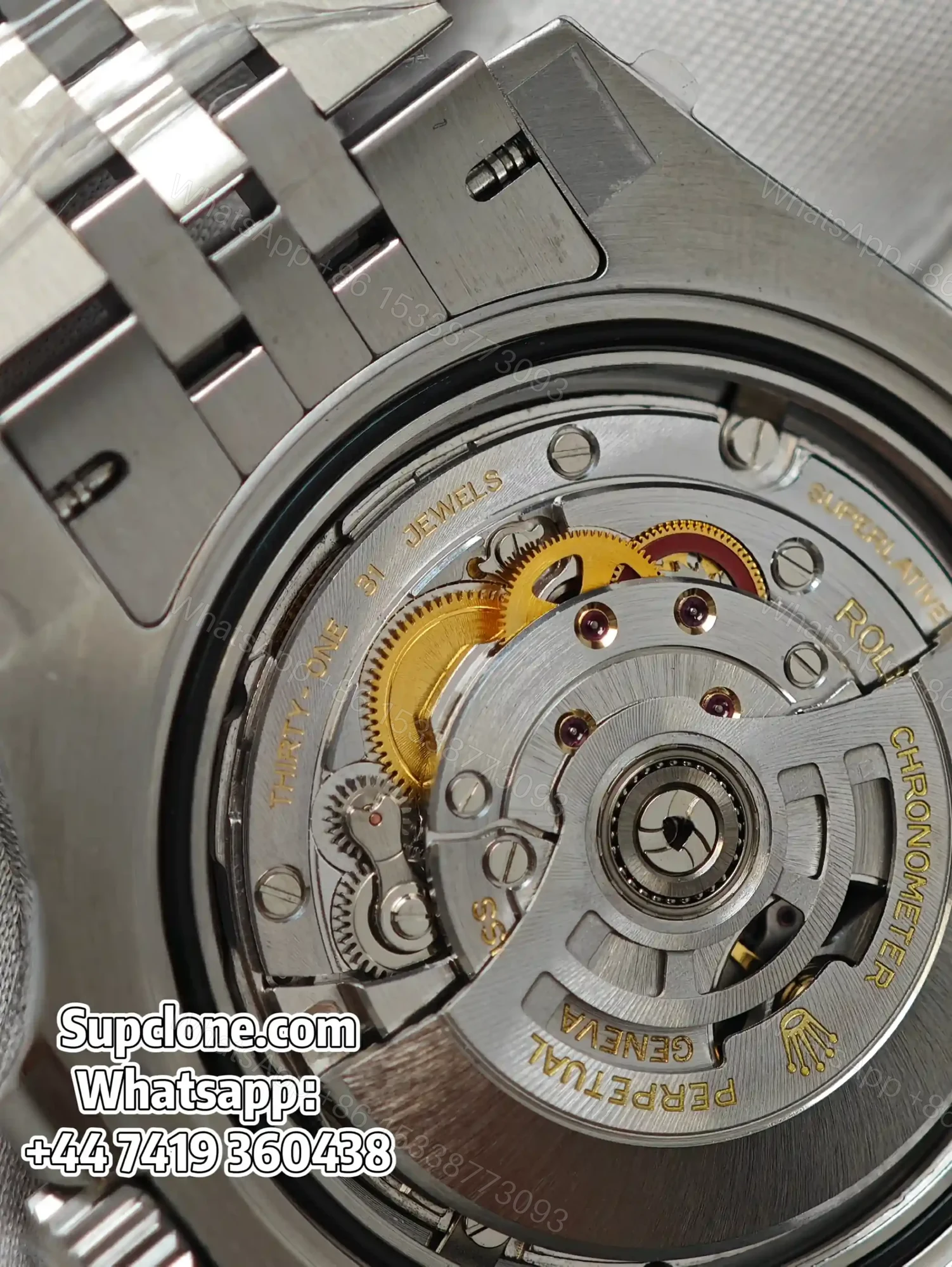 View 17 of Rolex Super Clone Watches 1:1 Batgirl GMT-Master II 126710BLNR DD3285 Movement