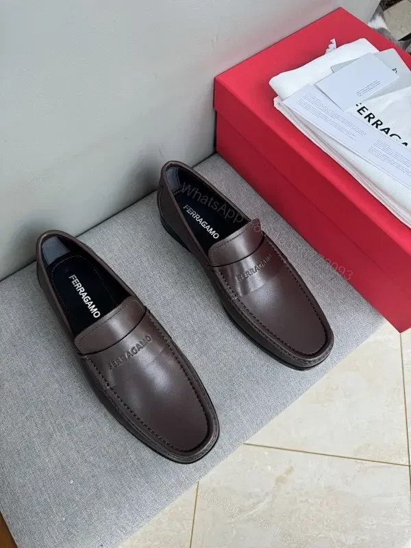 Rich Leather Mule Loafers - Modern Quiet Luxury Slip-Ons — view 1