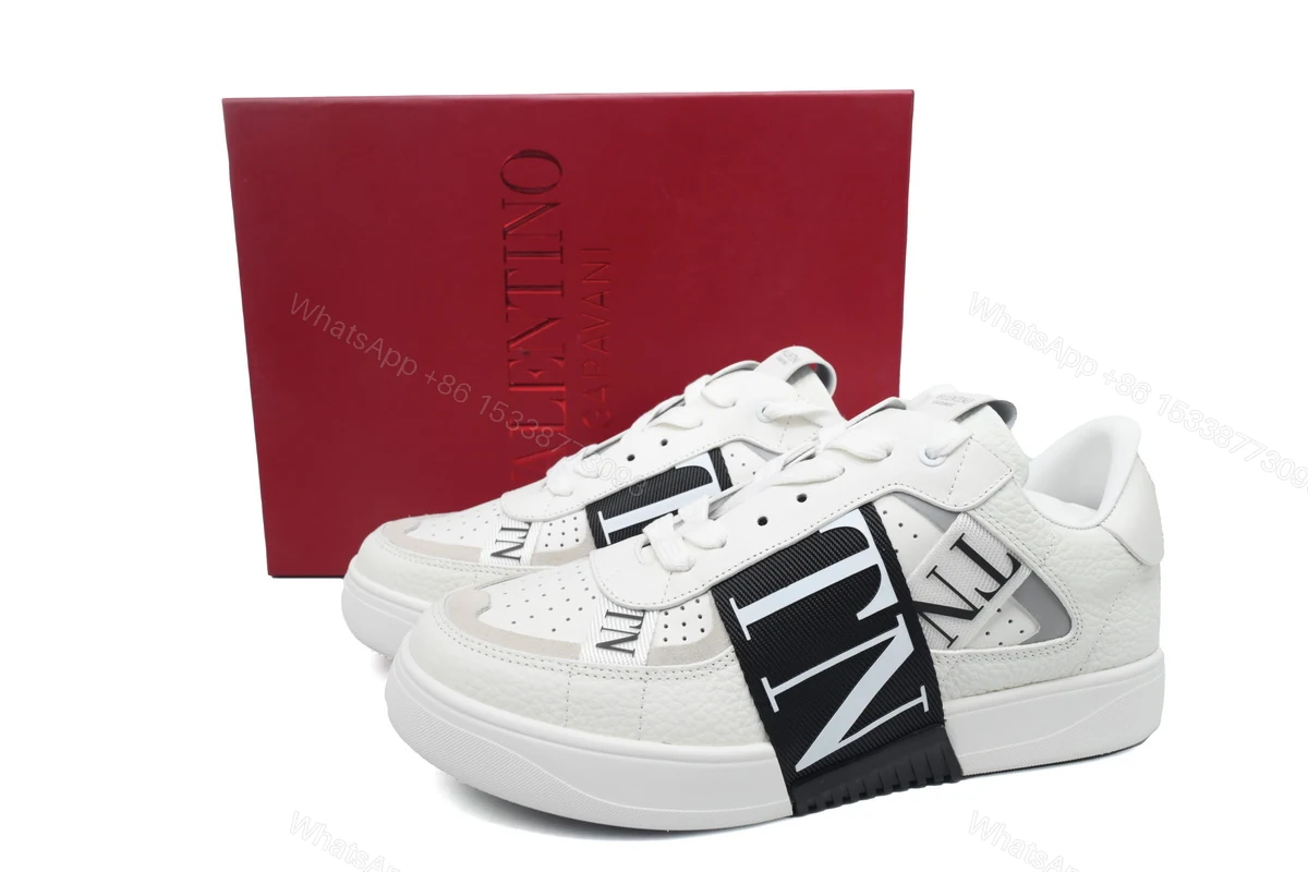 Valentino Garavani VL7N Low Sneakers White Black — view 2