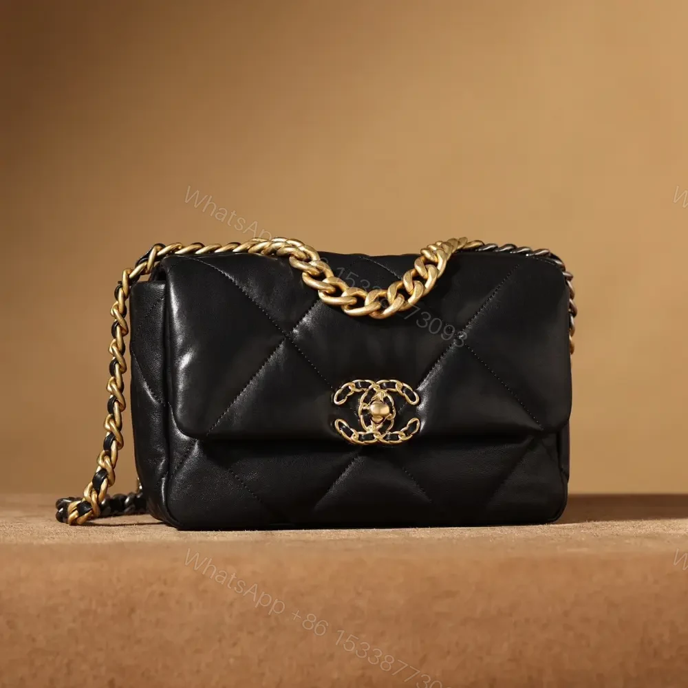 View 4 of 高仿Chanel*19Bag系列小羊皮口蓋包黑色XS免檢版