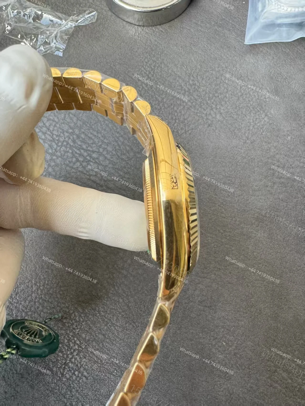 View 9 of Rolex Day-Date M228238-0006 1:1 Replica Gold Roman Dial 40MM 3255 Movement Presidential Bracelet Super Clone Watch