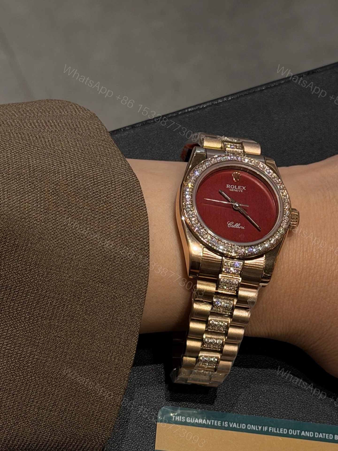 Rolex 原單 女款 Cellini 紅面鑽圈腕錶 時尚亮眼款 — view 1