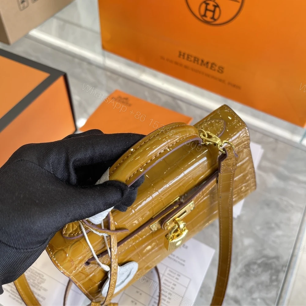 View 4 of Hermes Mini Kelly Handbag Alligator Brown 22Cm