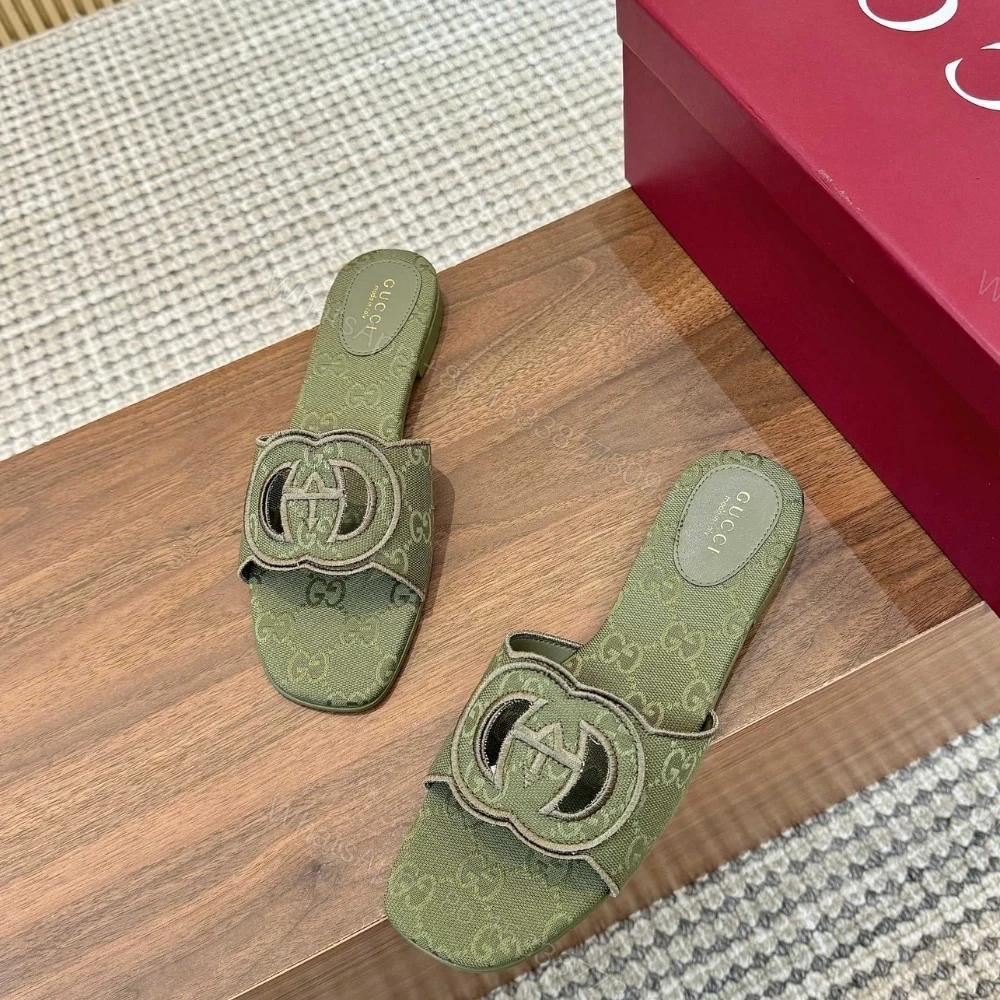 View 3 of GUCCI WOMEN SLIDE SANDAL WITH INTERLOCKING G GREEN GG CANVAS‎ ‎790447 9SF00 3005