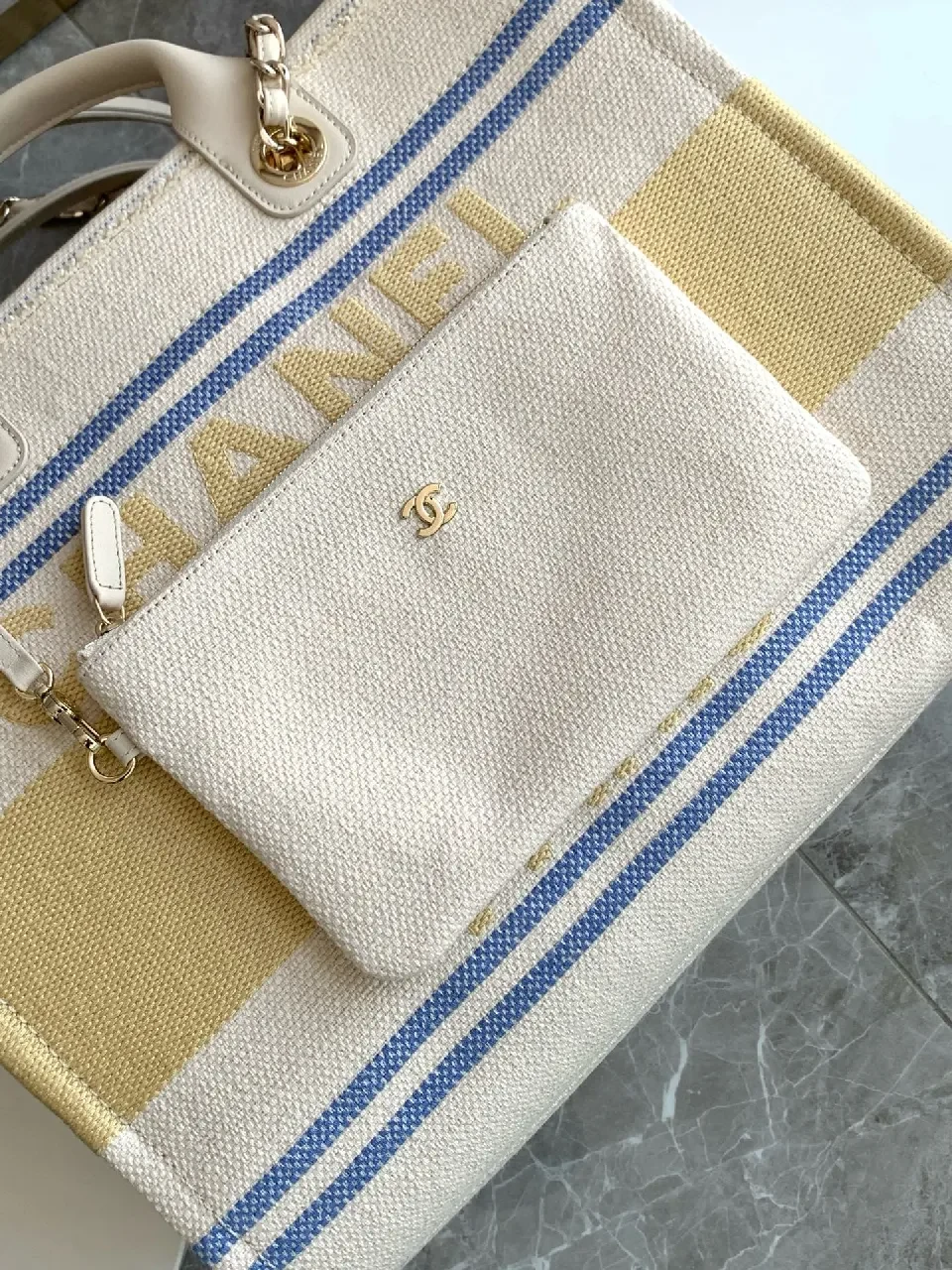 View 7 of Linen Tote: Structured Luxury with Subtle Stripe Accent
