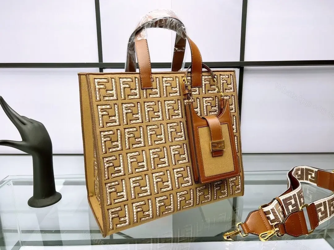 FENDI — view 1