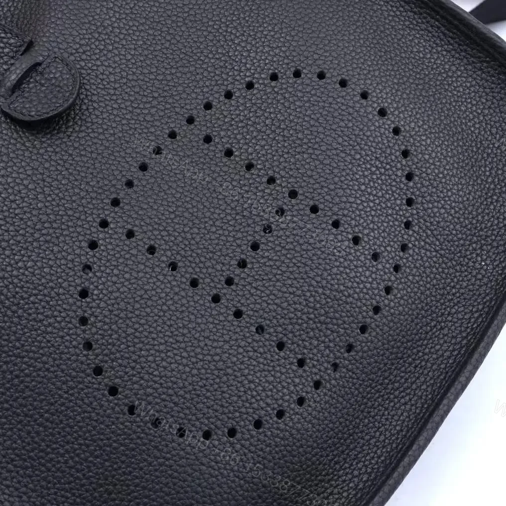 View 5 of HN Evelyne III 29 Black