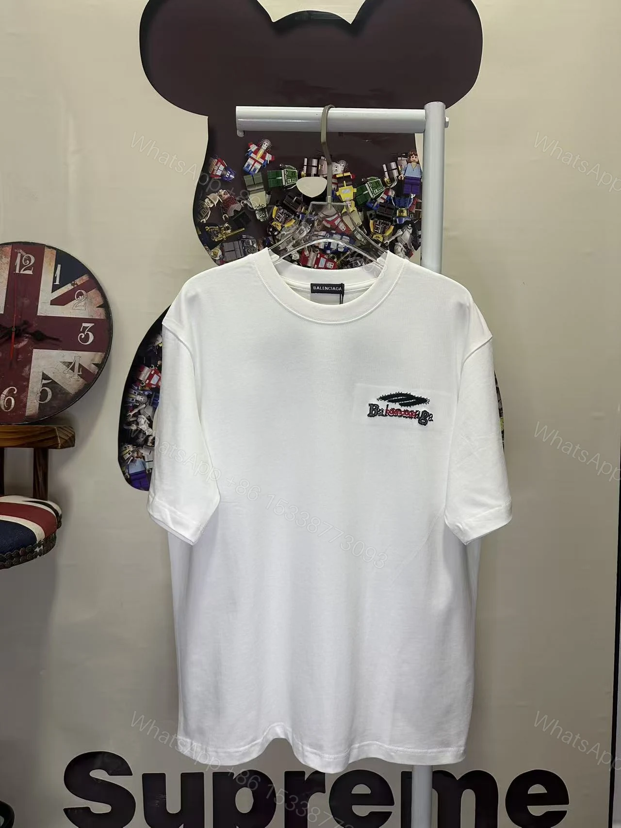 Balenciaga 一比一 男款小Logo刺繡短袖T恤 簡約潮流款 — view 1
