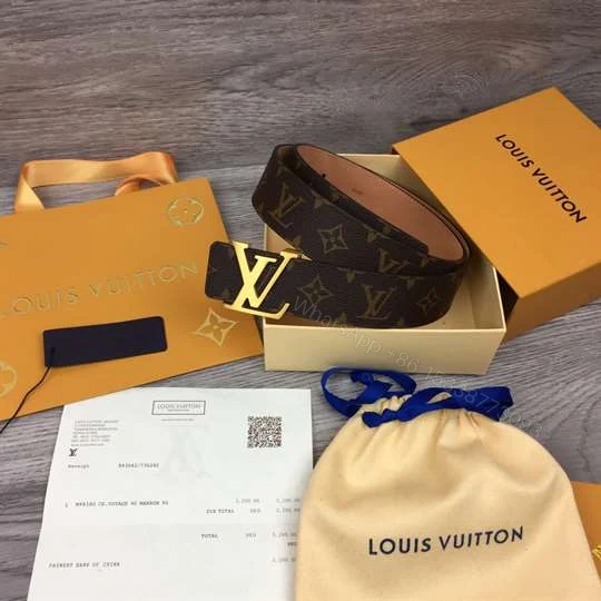 View 3 of LOUIS VUITTON LV INITIALES 40MM BELT – B135