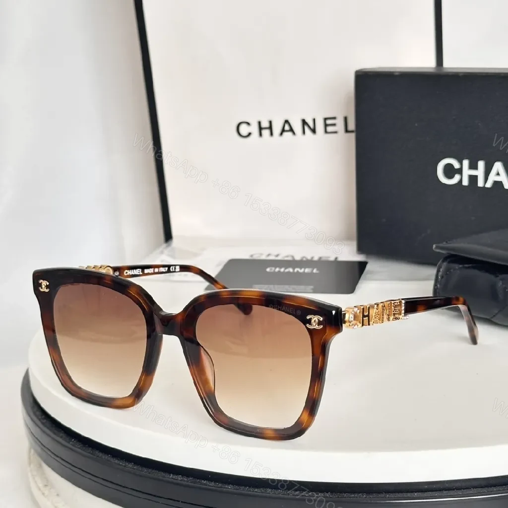Tortoise Shell Sunglasses, Gold Logo Accents, Square Design, UV Protection — view 1