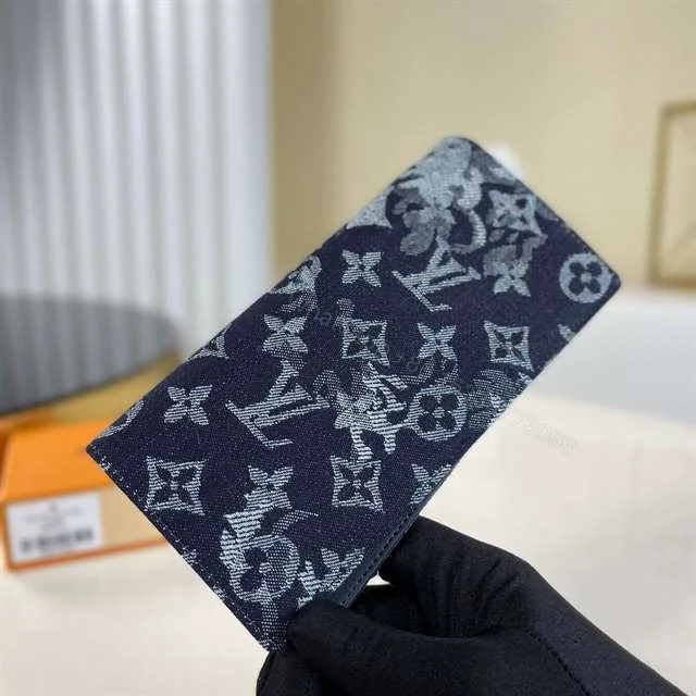 View 2 of Louis Vuitton Brazza Wallet Monogram Canvas Other M80032 – RRG018