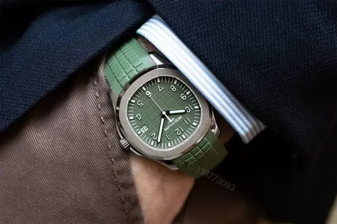 View 6 of Patek Philippe Aquanaut Green