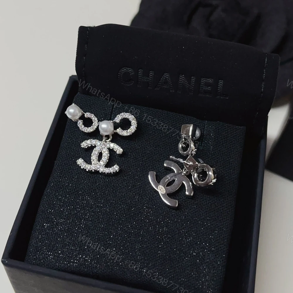 View 3 of CHANEL EARINGS PEARLY WHITE AND CRYSTAL SILVER ABF732 B20573 U0937