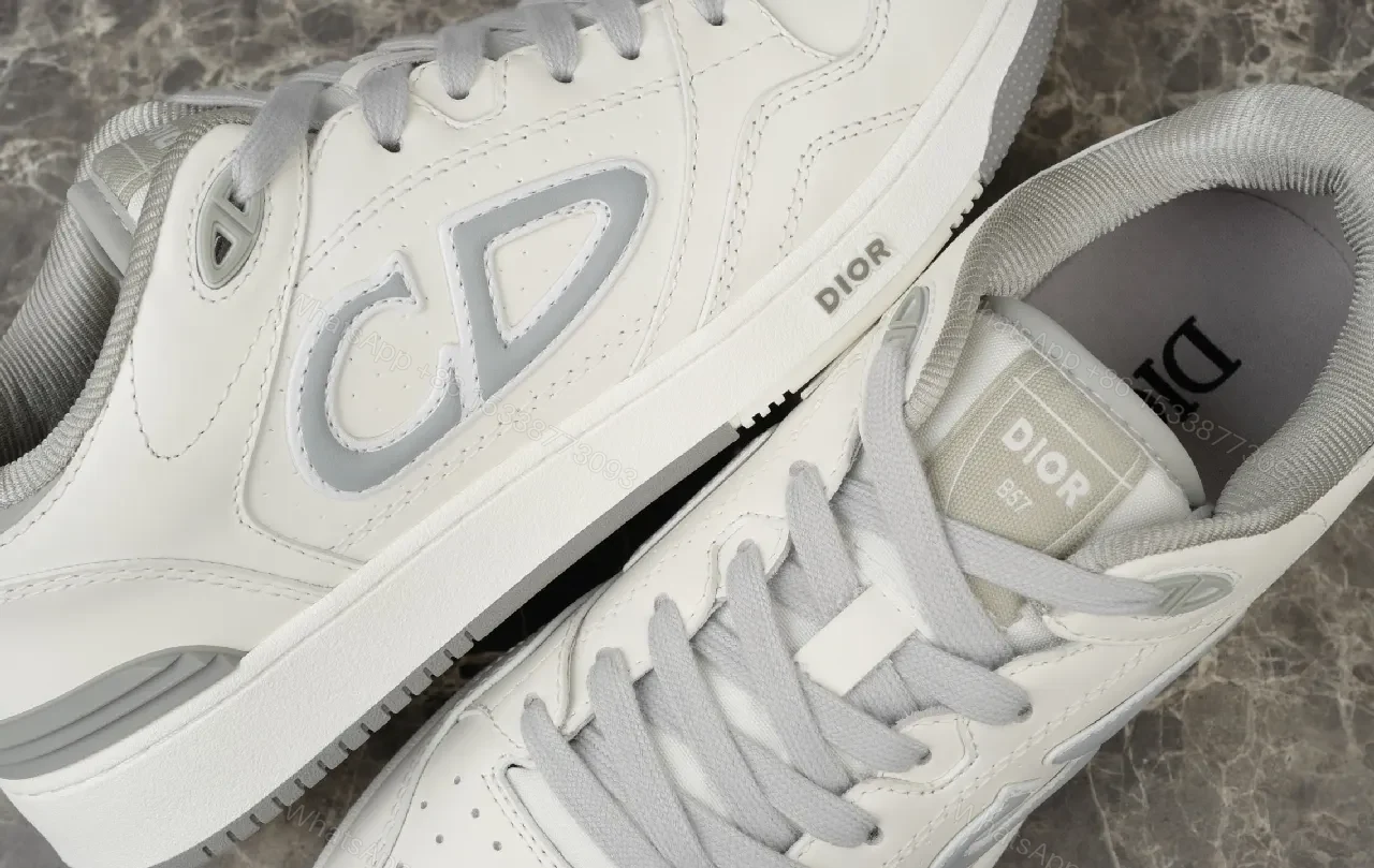 View 8 of Minimalist Luxury Leather Sneakers - Premium Comfort, Everyday Style