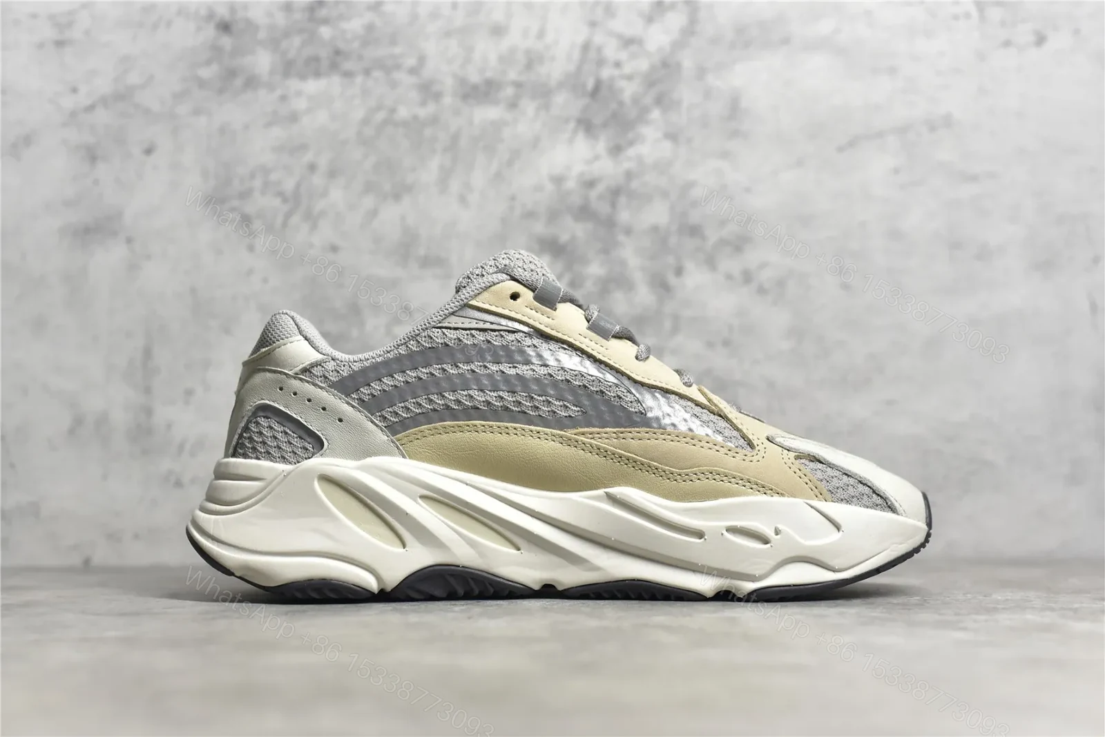 View 3 of YEEZY BOOST 700 V2 CREAM Reps