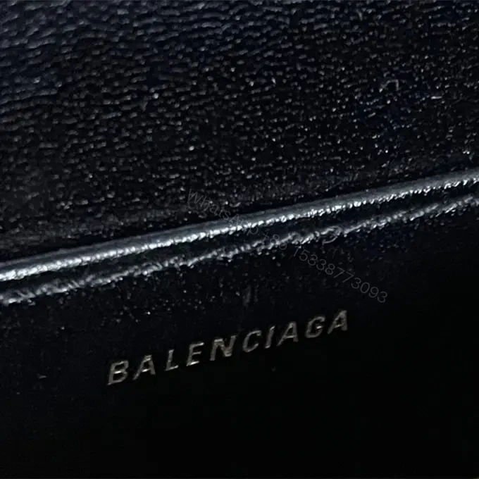 View 14 of 高仿Balenciaga*Nano系列迷你沙漏包金色