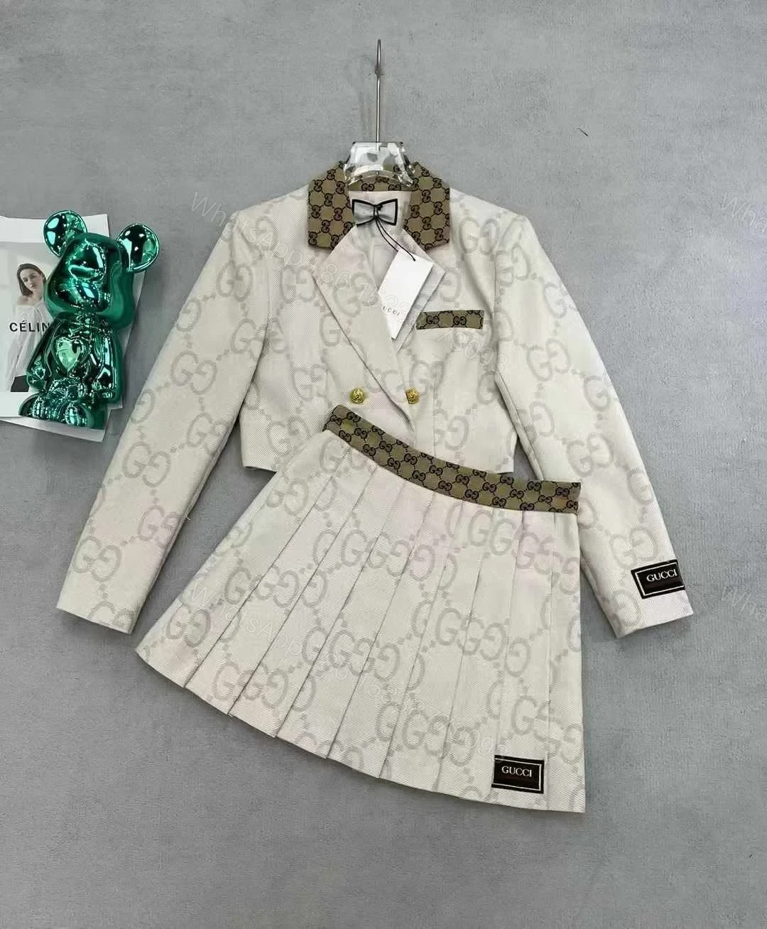 GUCCI — view 1