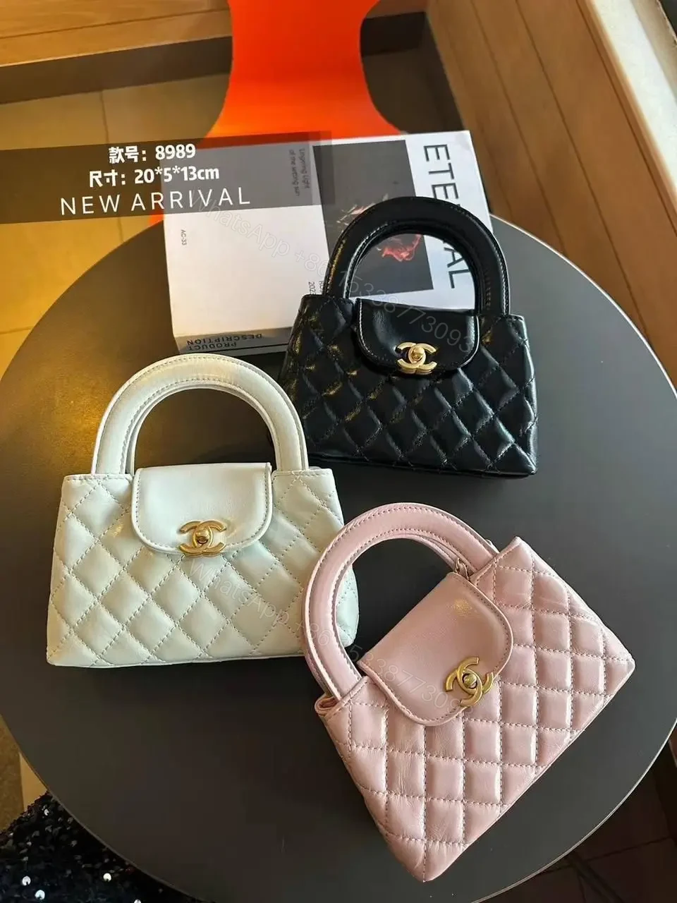 CHANEL — view 1