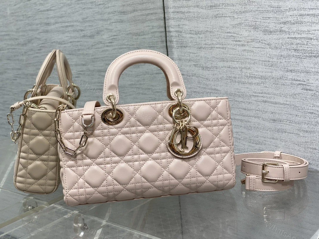 Dior Lady Dior Alligator Pink — view 2