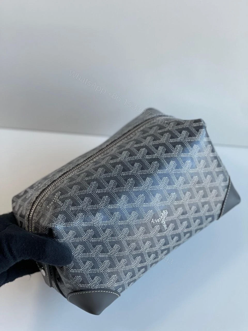 View 3 of BOWLING 25 TOILETRY BAG