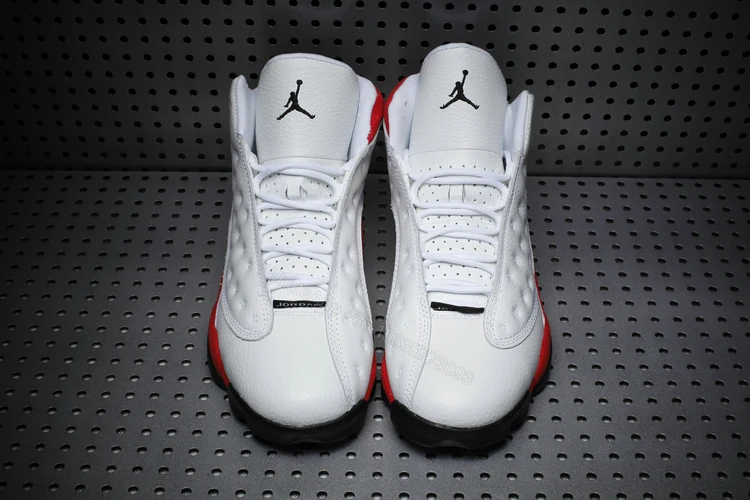 Air Jordan 13 Retro 'Chicago' 2017 414571-122 — view 2