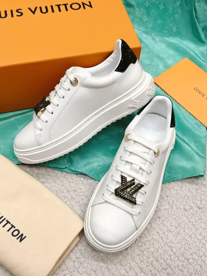 View 10 of LV TIME OUT SNEAKER – LSVM040