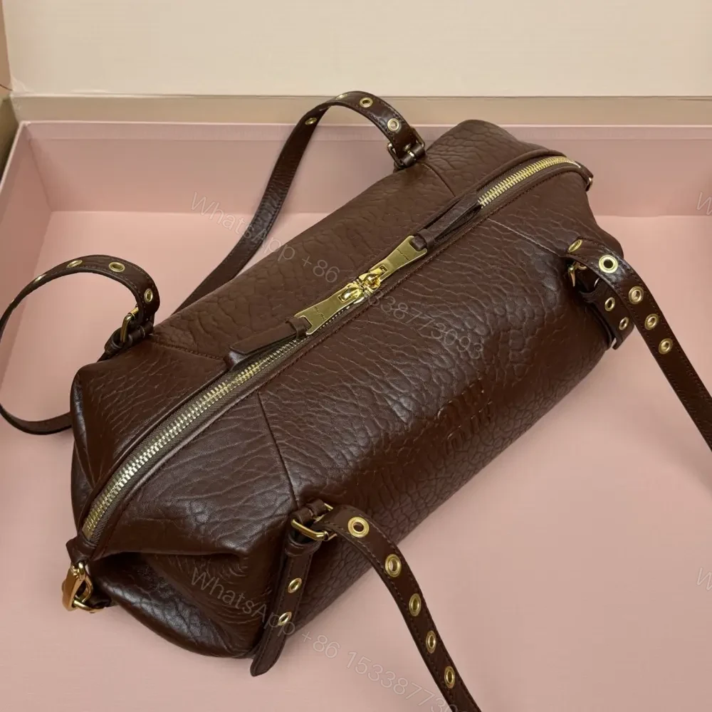 View 9 of 高仿miumiu*5BC190小羊皮壓花單肩包棕色免檢版