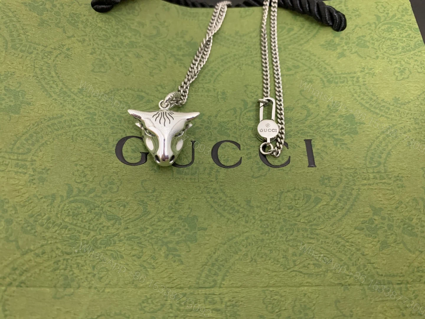 View 8 of EN – Lux Gucci Necklaces 014