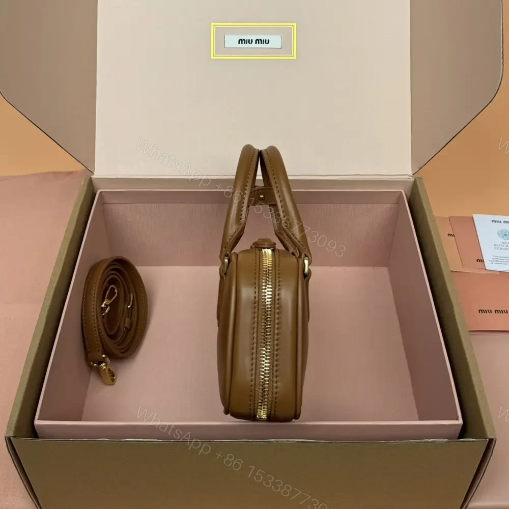 View 3 of 高仿miumiu*Arcadie系列5BP088小牛皮手袋干邑色Mini免檢版