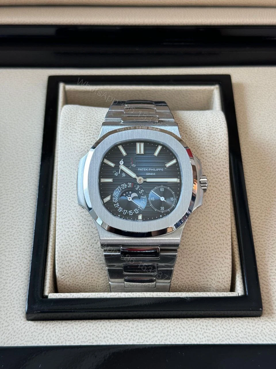 View 2 of Patek Philippe Patek Philippe Nautilus 40mm