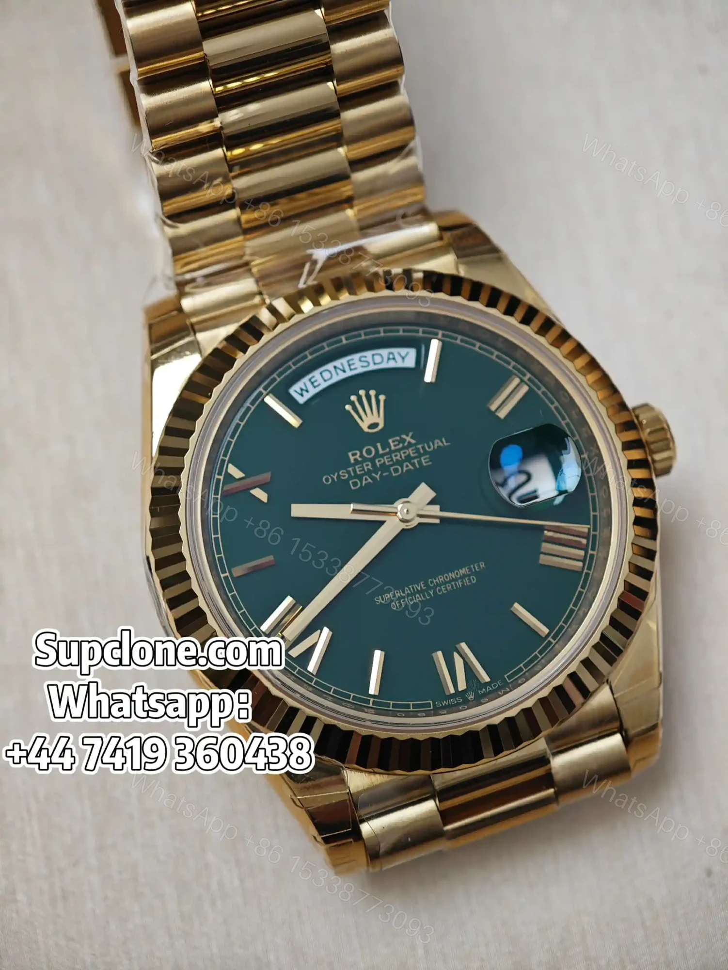 View 4 of Rolex Day-Date 40mm Yellow Gold Green Roman Dial – Super Clone 1:1 Cal. 3255