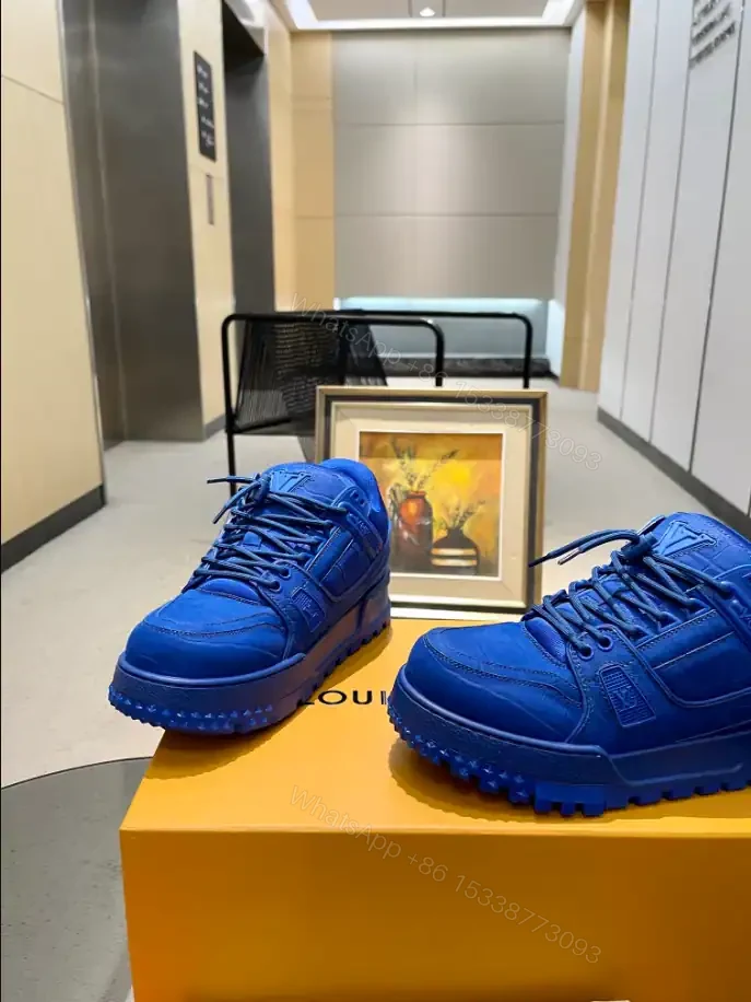 View 9 of LV TRAINER MAXI SNEAKER – LSVT417