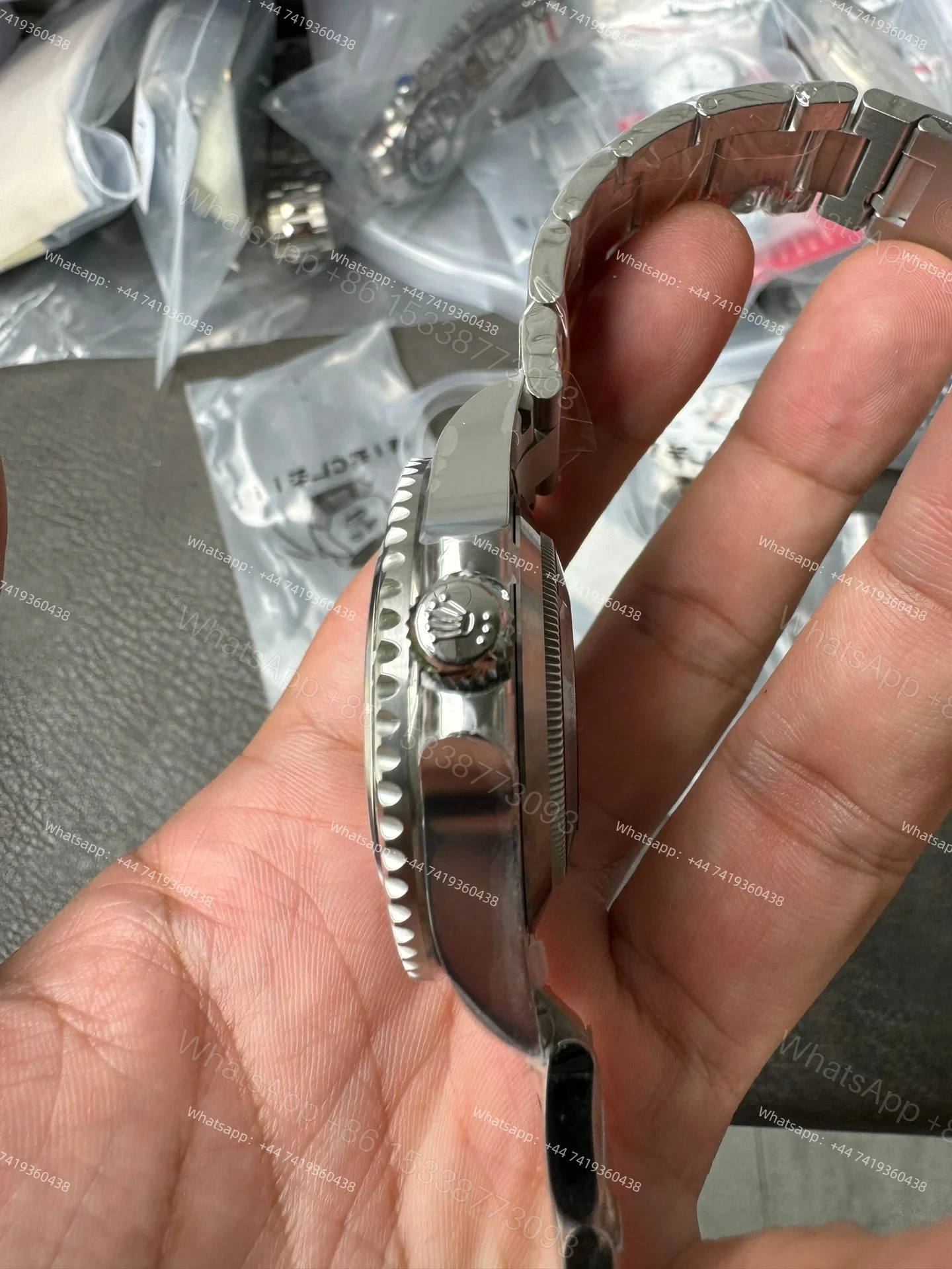 View 9 of Rolex Sea-Dweller M126600-0002 1:1 Replica Black Dial 43MM 3235 Movement Super Clone Watch