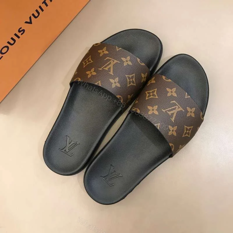 View 2 of LOUIS VUITTON SLIDES – LVS24