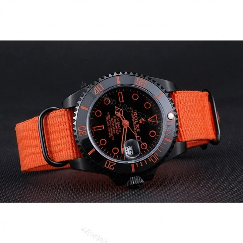 View 4 of Replica Rolex Submariner Black Dial 622011