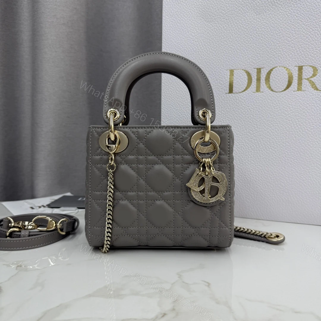 Dior原單深灰Lady Dior女用小包霧面質感都會氣息設計 — view 1
