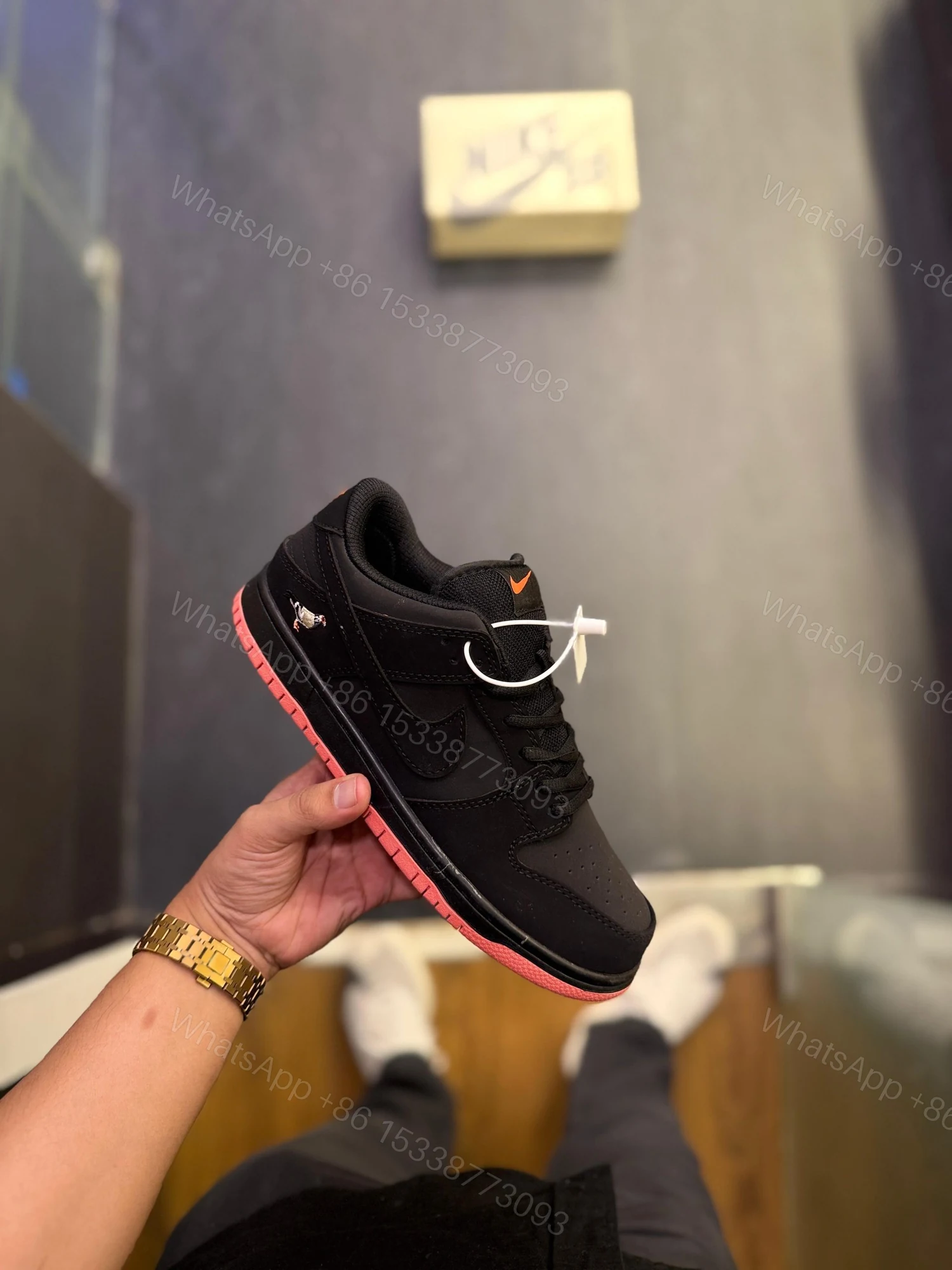 FIRST COPY Nike SB Dunk NYC Pigeon Black — view 1
