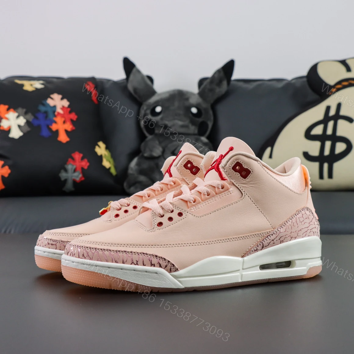 View 9 of Air Jordan 3 Retro “Valentine’s Day” Reps