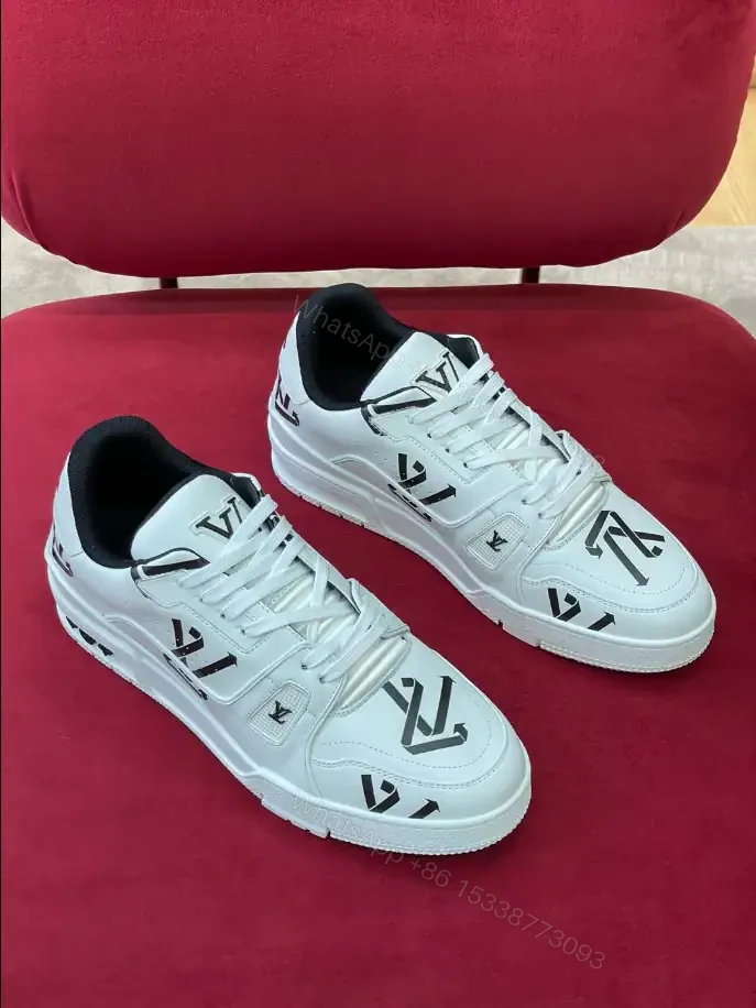 View 9 of LOUIS VUITTON TRAINER LOW-TOP SNEAKERS IN WHITE AND BLACK – LSVT389