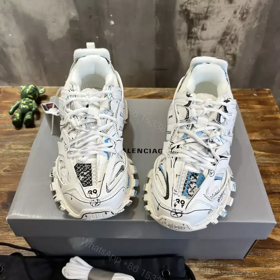 View 2 of BALENCIAGA TRACK SNEAKER – BB251