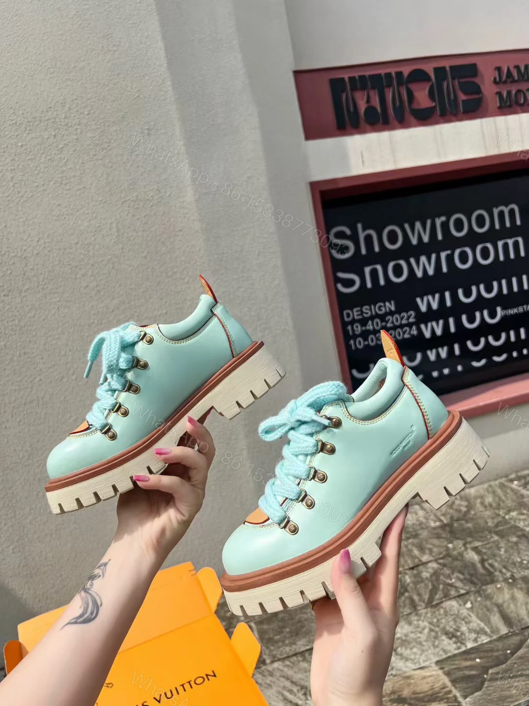 LV 一比一厚底休閒鞋 薄荷綠撞色款 — view 1