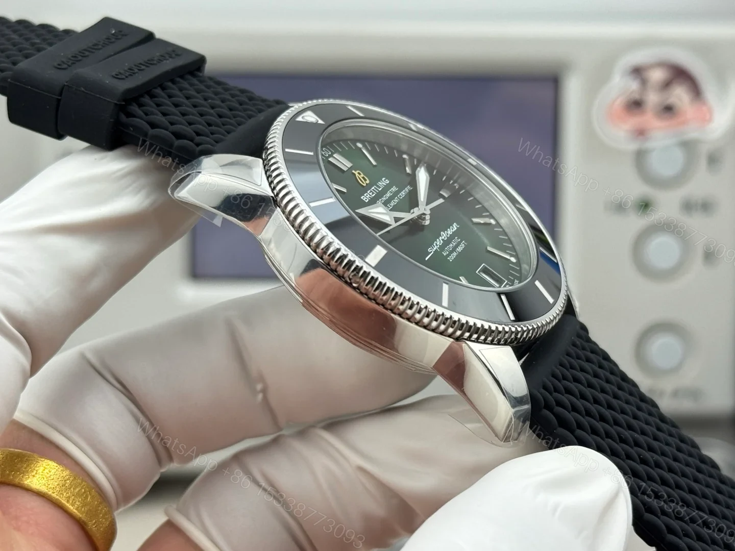 View 6 of Breitling Superocean Heritage Green Rubber Replica 46MM Premium B20 Diver Edition AB2020121L1S1