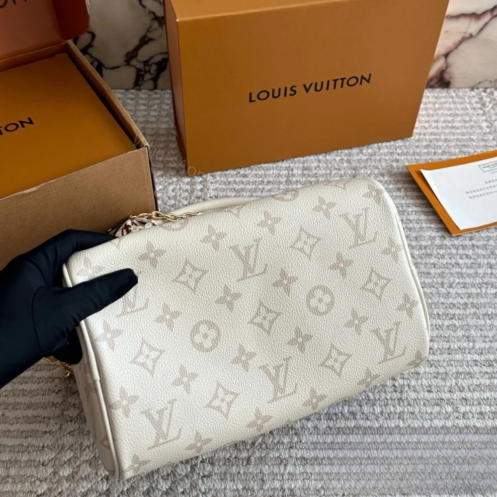 View 7 of Louis Vuitton Speedy Bandoulière 25 Cream 25Cm M26690