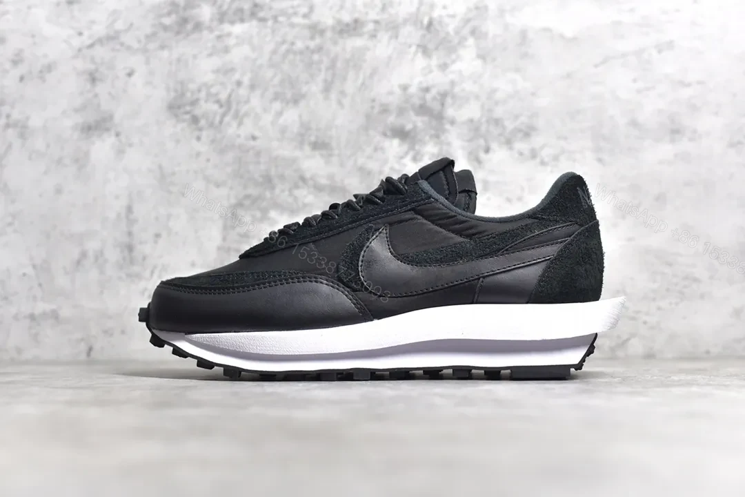Sacai ×Nike LDV Waffle Black Reps — view 1