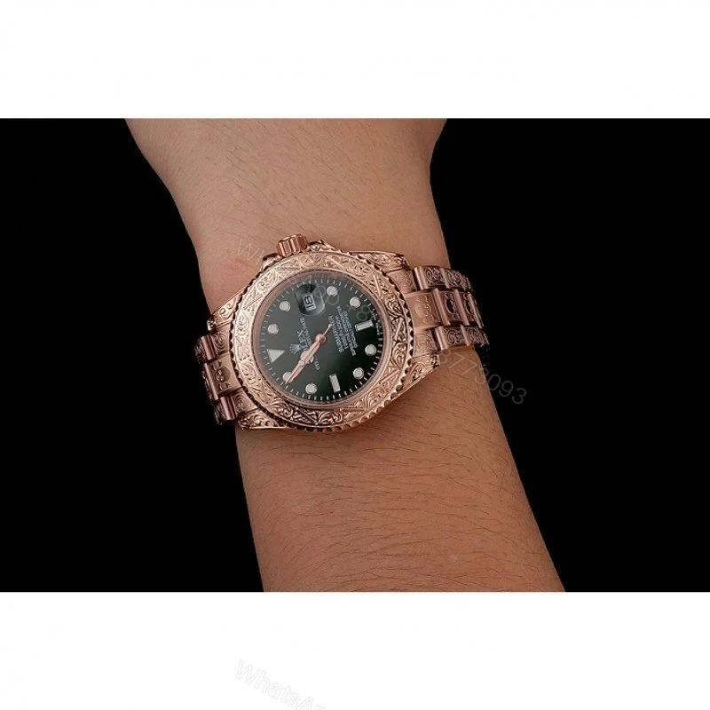 View 10 of Replica Rolex Submariner Green Dial 1454074