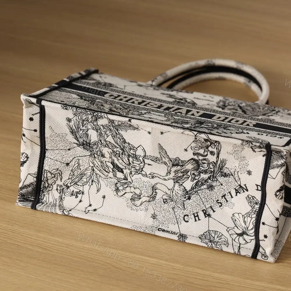 View 5 of 高仿Dior*BookTote系列Zodiac茹伊刺繡手袋M免檢版