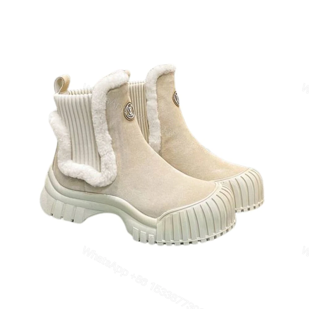 View 7 of LOUIS VUITTON RUBY FLAT BOOTS SUEDE CALFSKIN AND SHEARLING BEIGE 1AGWGB